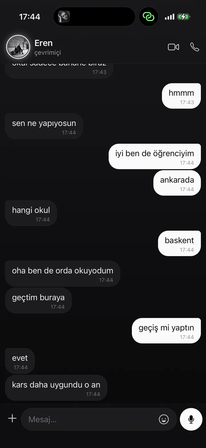 Eren AI — sohbet önizlemesi 3